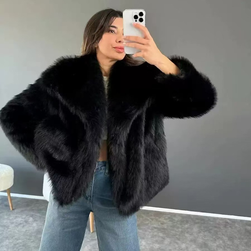 Cross-Border Autumn and Winter New Style Eco-Friendly Faux Fox Fur Coat for Women with Large Lapel, Plush Thickened Fashionable Overcoat Cross-Border Autumn and Winter New Style Eco-Friendly Faux Fox Fur Coat for Women with Large Lapel, Plush Thickened Fashionable Overcoat