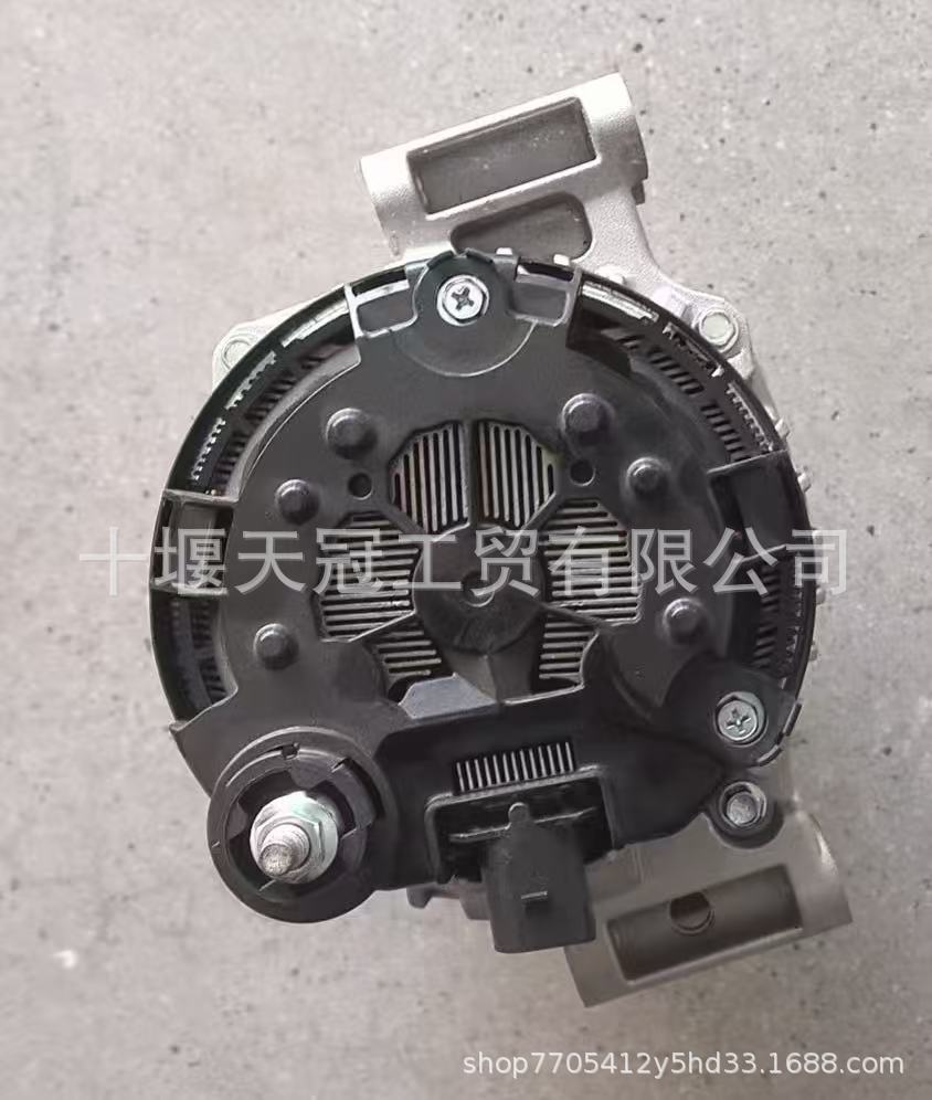 12V 250A Generator 68329852Aa, 68329852Ab, 68329852Ac,68329852Ad