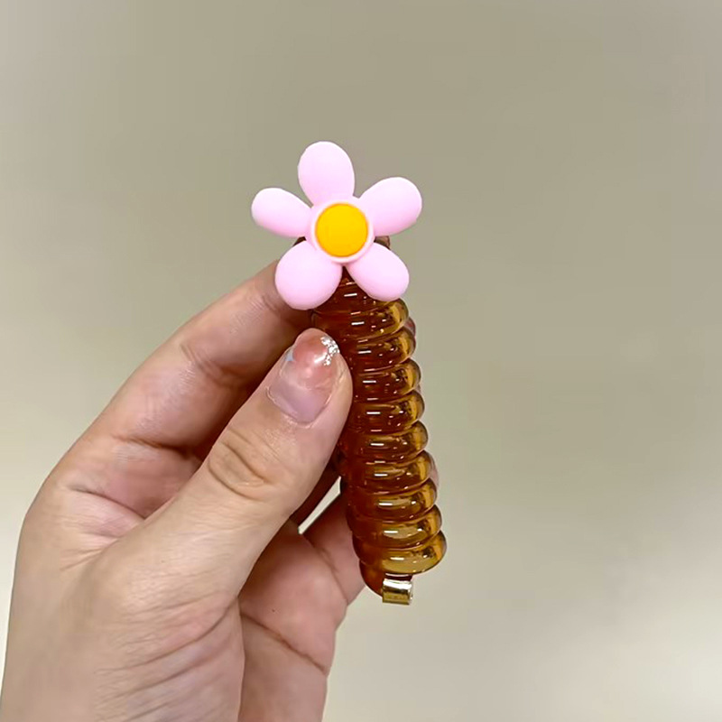 작은 다크 브라운 꽃