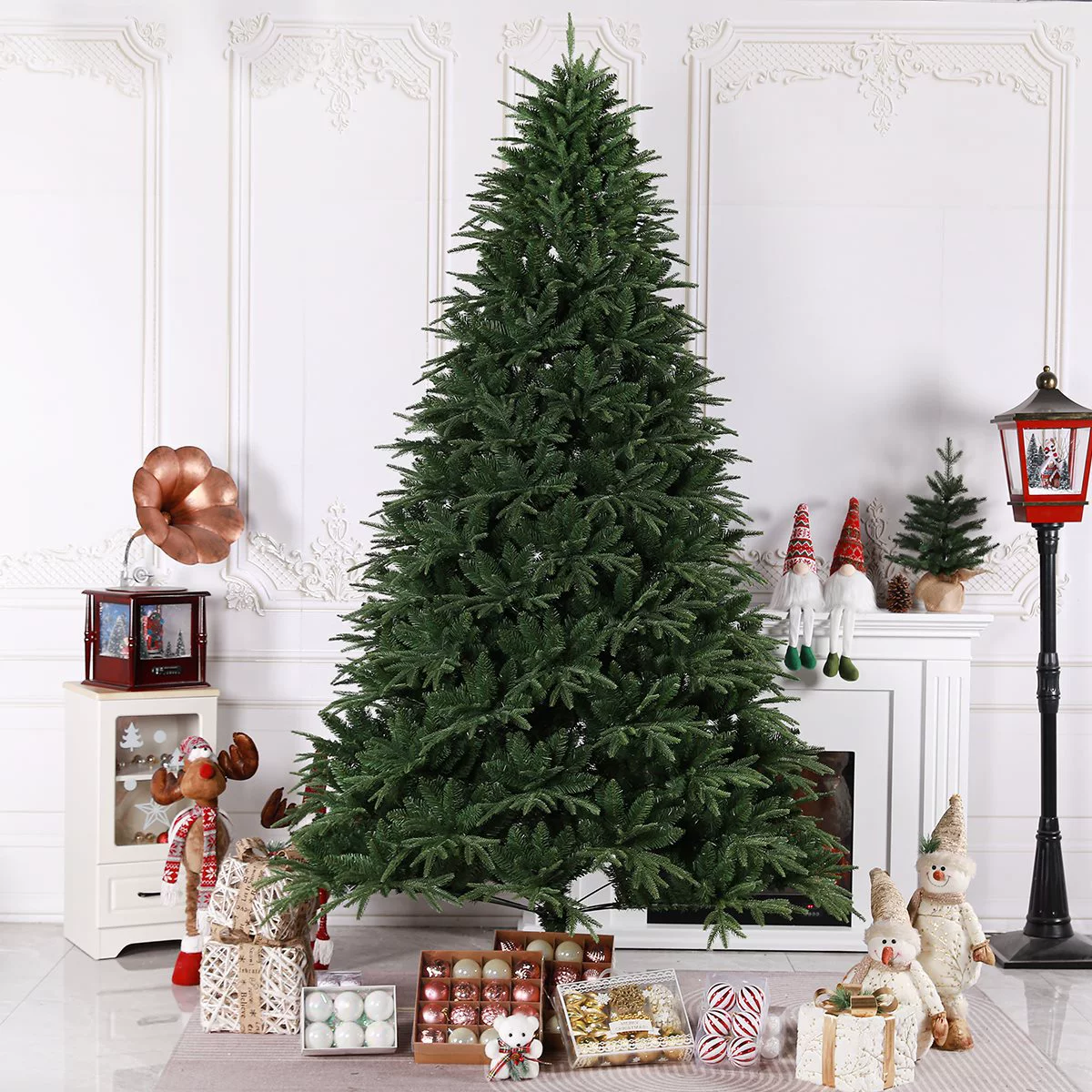 Christmas decorations for hotel indoor, 2023 collection