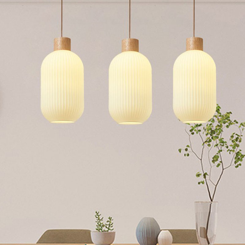 Araña de restaurante de registro de estilo japonés Nórdico simple estilo crema B & B bar pasillo dormitorio Cabecera de cristal pequeña araña