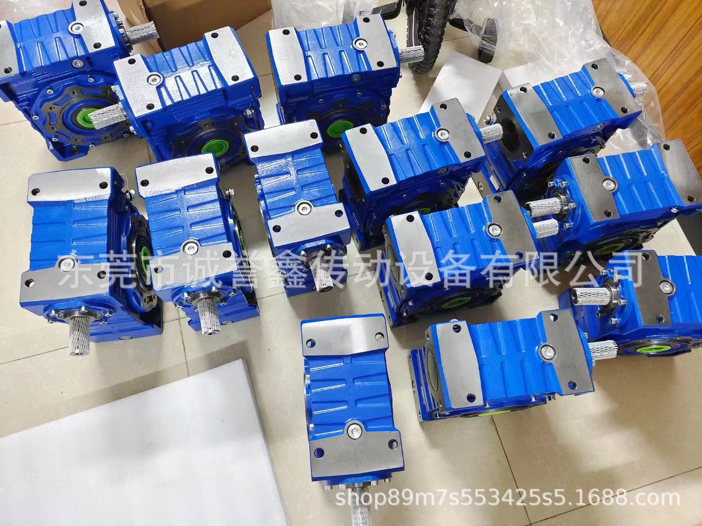 意大利VARMEX减速机NMRV063 1:15  90B5  搅拌器用减速机