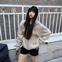 兔毛绒复合牛奶丝 美式连帽卫衣外套女秋季宽松条纹撞色开衫上衣