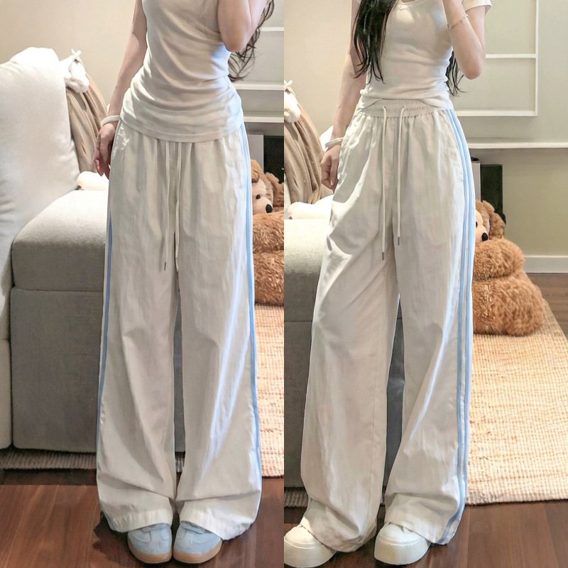Pear White Three-Stripe Pleated Sports Pants for Women, Summer 2026 New Thin High-Waisted Slimming Quick-Dry Wide-Leg Casual Pants