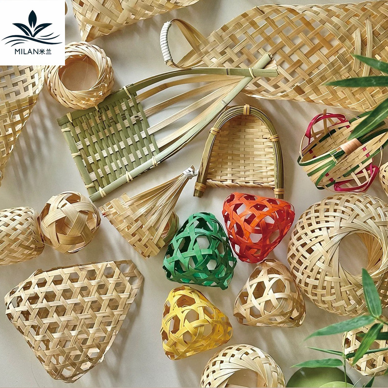 Festival del Bote del Dragón Tejer de bambú Hecho a mano Diy Barco del bote del dragón Bolso de ajenjo Ramo Empaquetado Decoración de la puerta Colgante de la puerta Joyas de coche hechas a mano