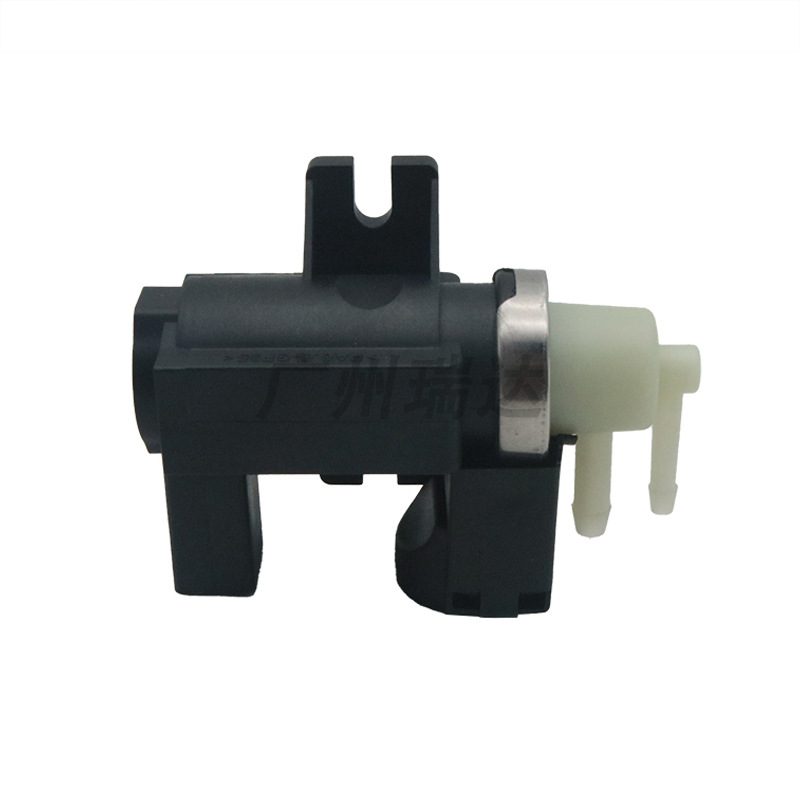 Aplicable a Volvo turbocompresor solenoide 7.02325.04.0 piezas de automóviles mayorista