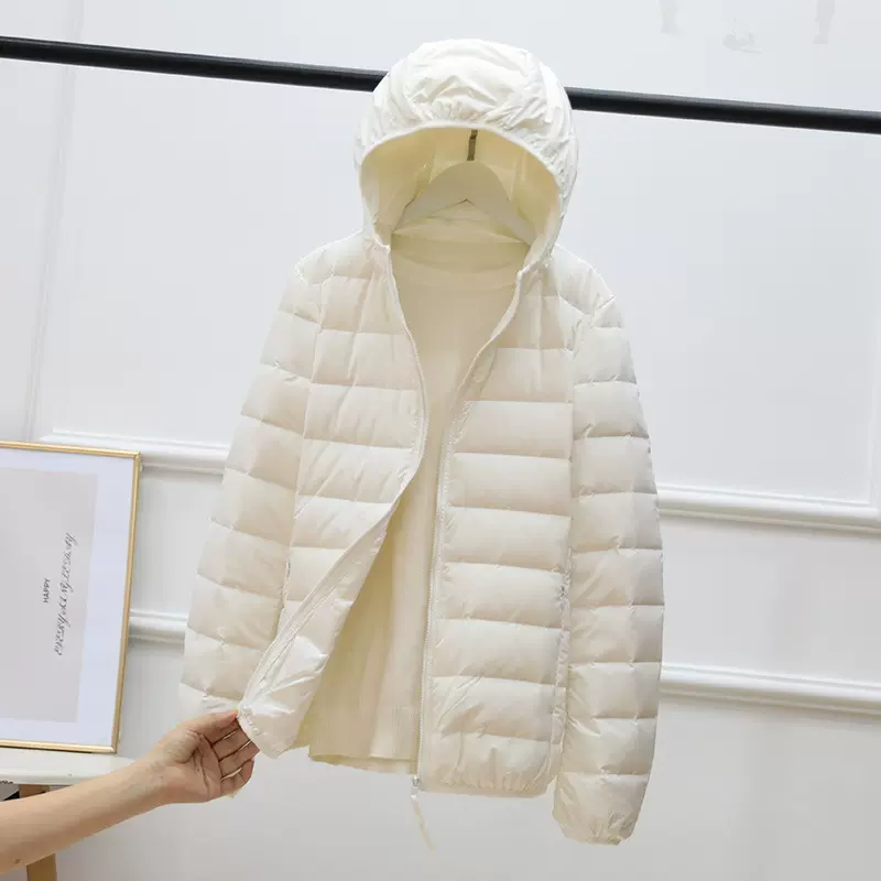 轻薄女羽绒服2023年秋冬新款无缝90绒短款时尚靓丽百搭连帽外套