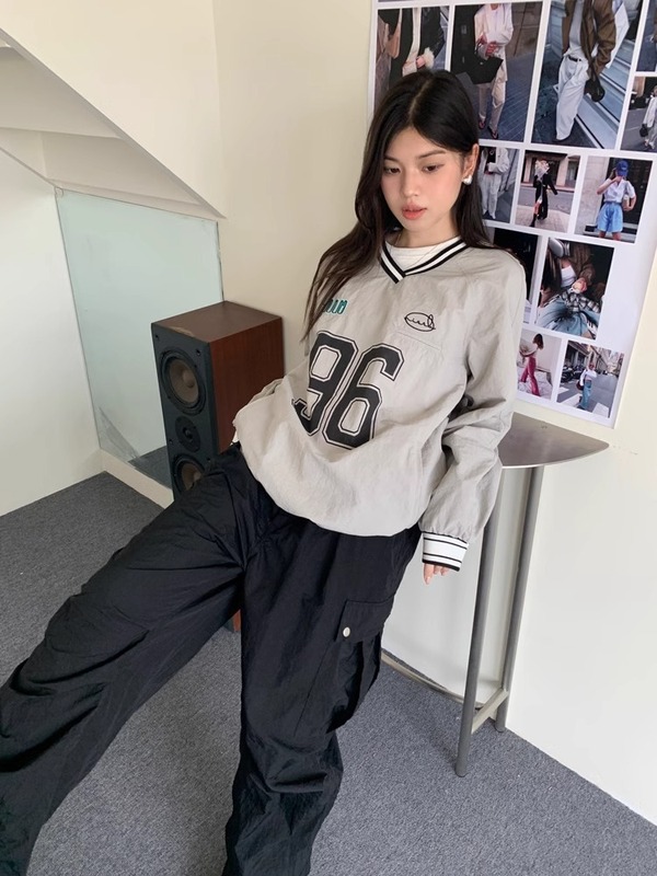 美式复古学院风印花V领卫衣女秋季宽松休闲显瘦长袖上衣街头风潮|undefined