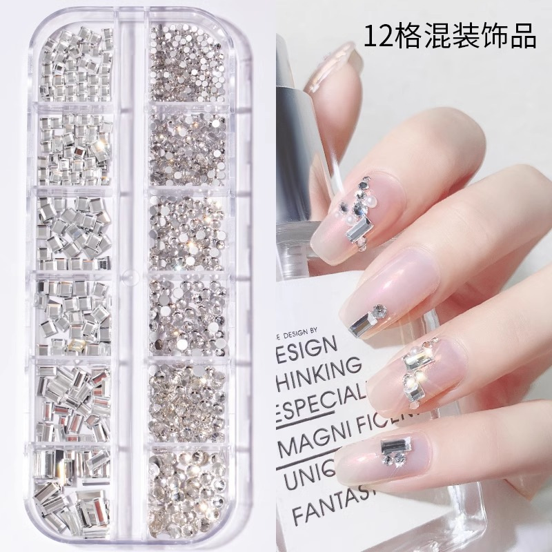 1#---12 그리드 [사각형 다이아몬드 + 작은 원형 다이아몬드]