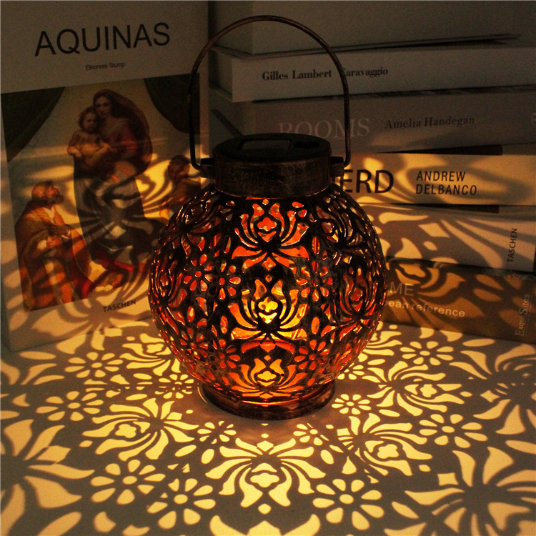 智贝主图_1亚马逊跨境太阳能户外庭院装饰景观灯铁艺镂空灯笼