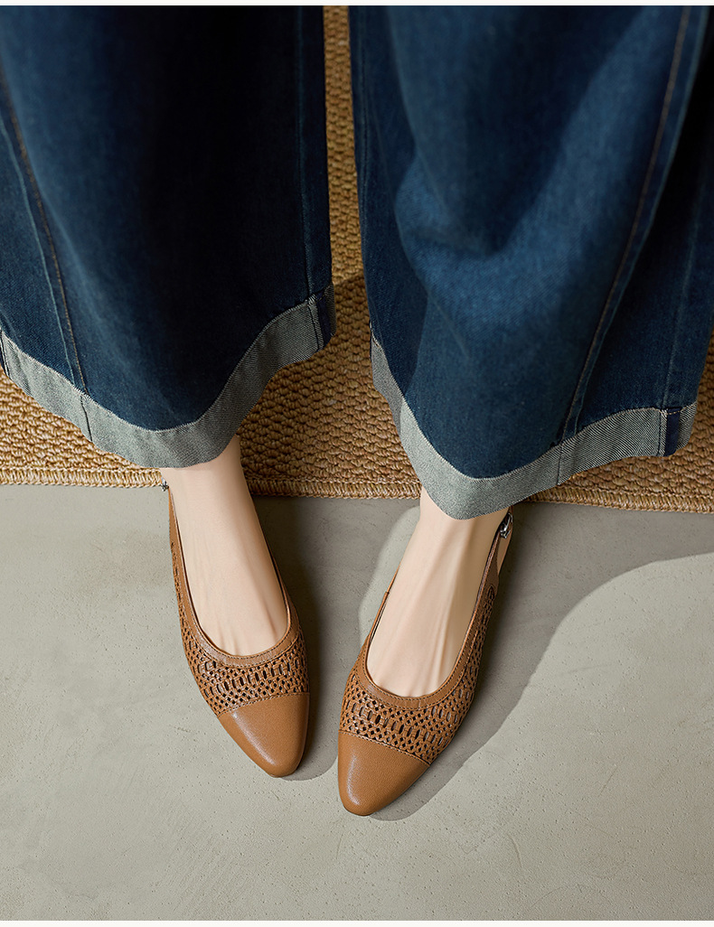 Sandal nữ phong cách vintage mũi kín hở gót đế bệt — Màu caramel chi tiết 10