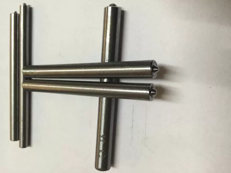 Цилиндрический пробойник, пробойник для подгибки, пробойник для возврата, пробойник для люверсов, полупустотелый пробойник для заклепок для обувной, швейной и сумочной фабрик.