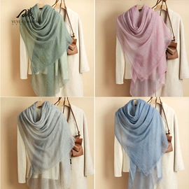 披肩;围巾;成人帽