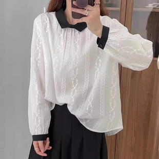 Embroidered Floret Crewneck Long-sleeved Shirt Women's Japanese Style Fresh Style Loose Age-reducing Top Commuter Base Shirt Shirt