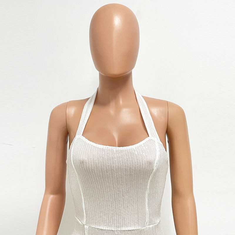 Cocktailjurk voor dames met split pailletten en halterstijl_voghion.com