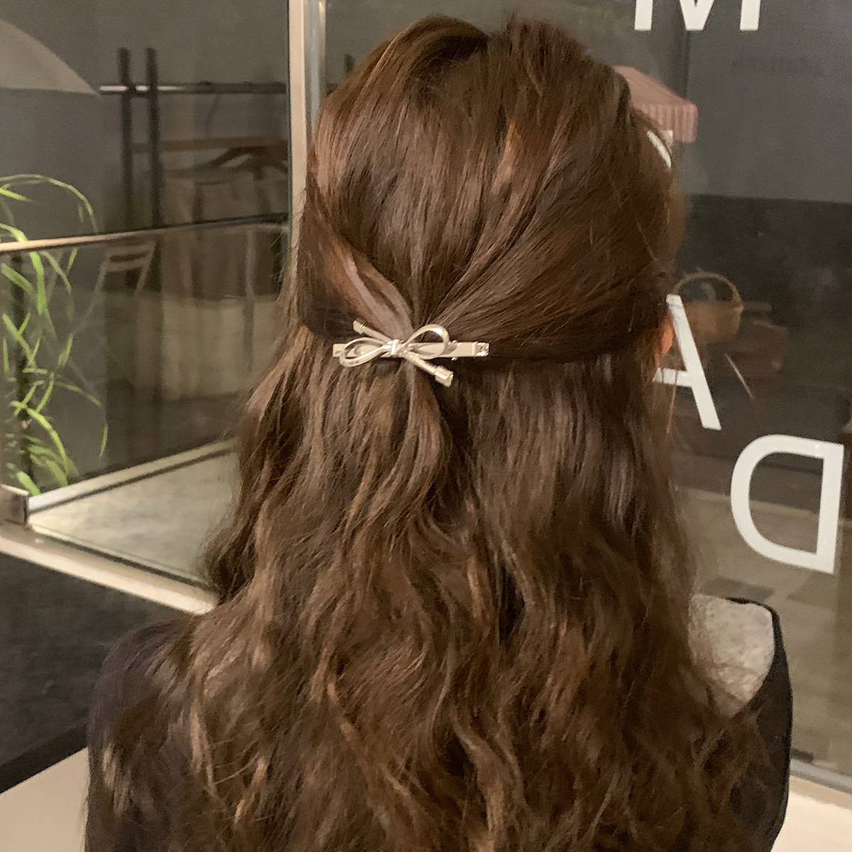 Fermaglio per capelli a forma di fiocco argento per donna clip_voghion.com