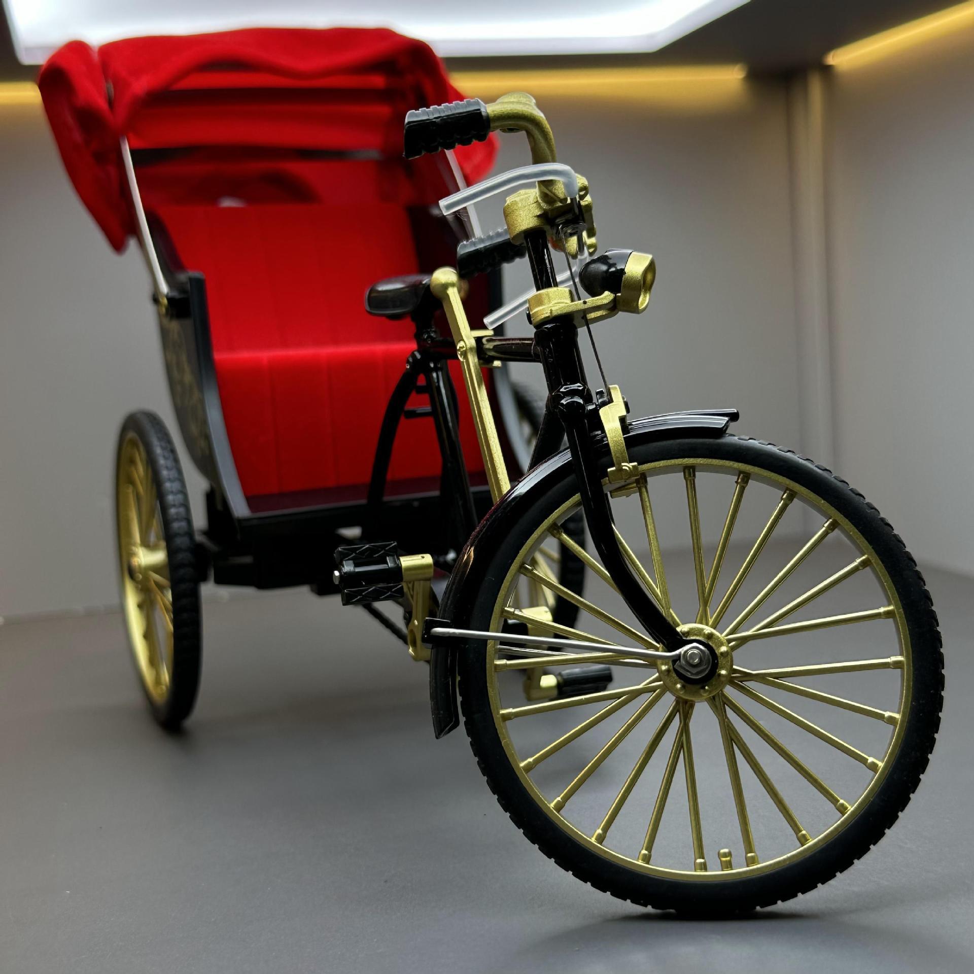 Jiaye aleación modelo de coche 1:12 tres ruedas coche amarillo deslizamiento toldo niño juguete bicicleta modelo decoración colección