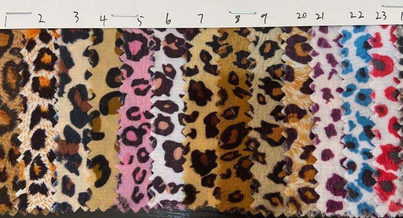 Super suave felpa corta impresa paño leopardo Tigre patrón de leche franela felpa juguete zapatos y sombreros equipaje tela