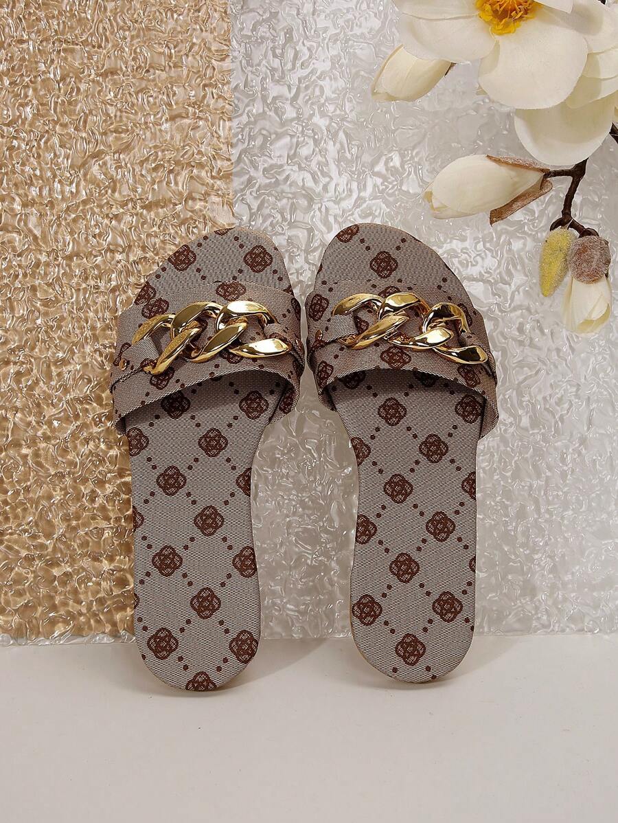 Fashionable Women's Round Toe Flat Sandals Solid Color Classic Versatile Slippers With Metallic Decoration_vogvips.com