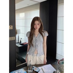 韩系辣妹蓝色V领边系带短袖衬衫女夏季巨好看的小衫衬衣上衣