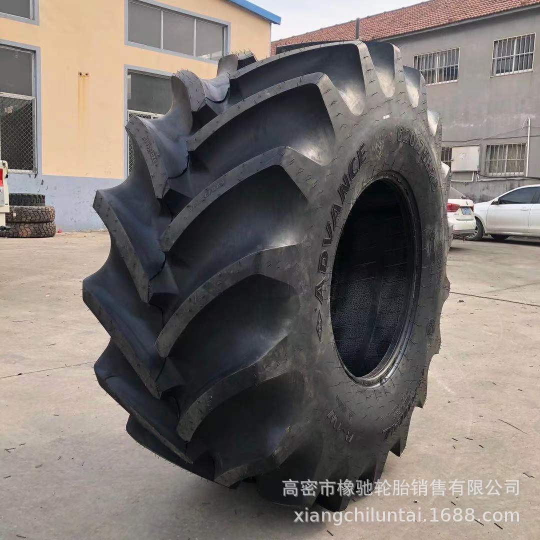 青储机真空胎620/75R26 23.1R26钢丝胎 子午线人字轮胎