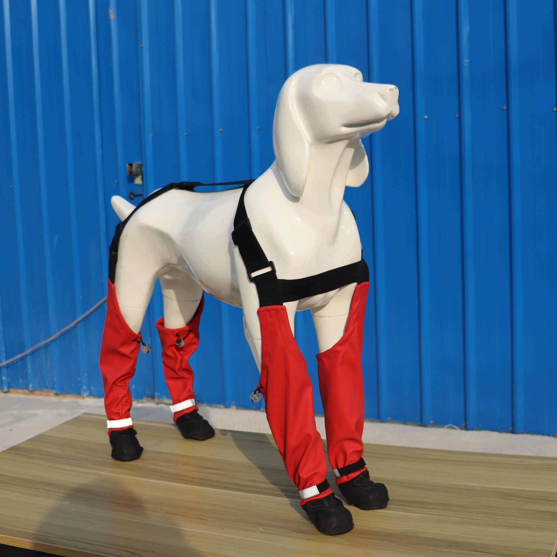 Трансграничные амазонские собачьи туфли против грязных собачьих туфель