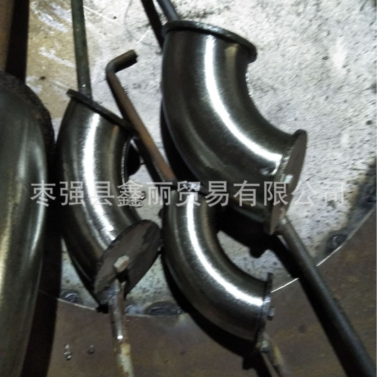 河北衡水枣强天津批发玻璃钢法兰模具 玻璃钢弯头模具人孔模具