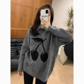 欧货灰色樱桃刺绣假两件毛衣女夏慵懒风宽松新款套头新品上衣潮