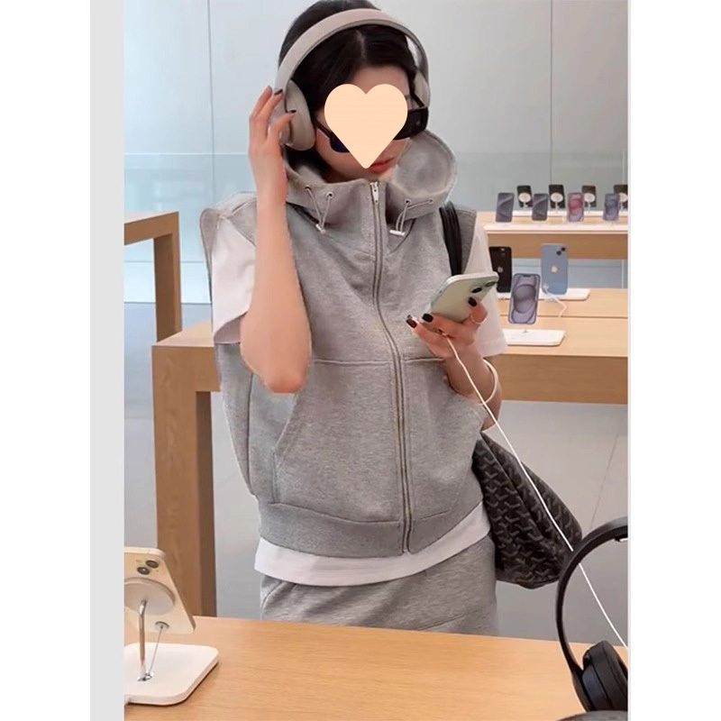 French-Style High-End Hooded Sweatshirt Vest for Women 2025 New Unique Subtle Shoulderless Cardigan Jacket