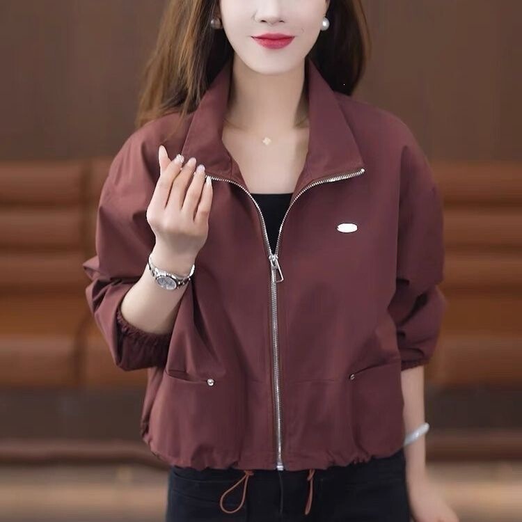 2026 New Model Spring Festival Ultra-Light Windproof Slim-Fit Stand-Collar Short Jacket for Women, Spring and Autumn, Slimming, Versatile, Fashionable, Coffee Color 2026 New Model Spring Festival Ultra-Light Windproof Slim-Fit Stand-Collar Short Jacket for Women, Spring and Autumn, Slimming, Versatile, Fashionable, Coffee Color