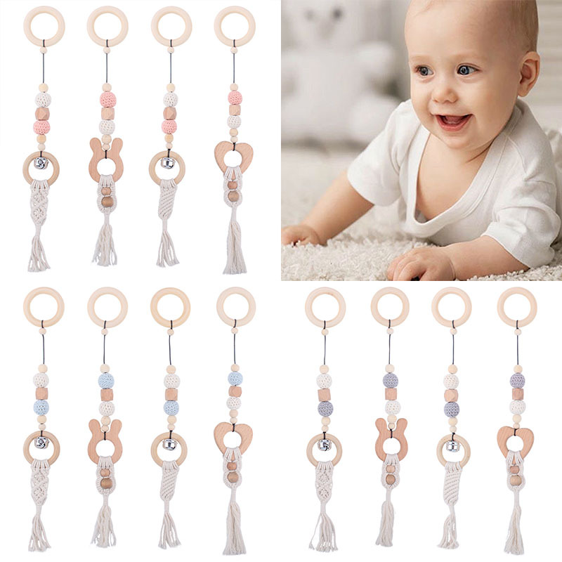 Suministros para bebés animales Mordedor de haya tejido hecho a mano colgante de cuatro piezas rack de fitness para niños juguete colgante de coche