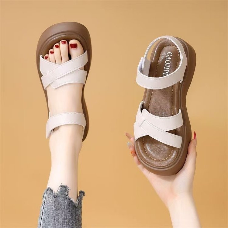 Sandalias romanas para mujeres 2026 nuevo verano con suela suave no se cansa pies ligeros antideslizantes zapatos de playa con suela gruesa para la falda