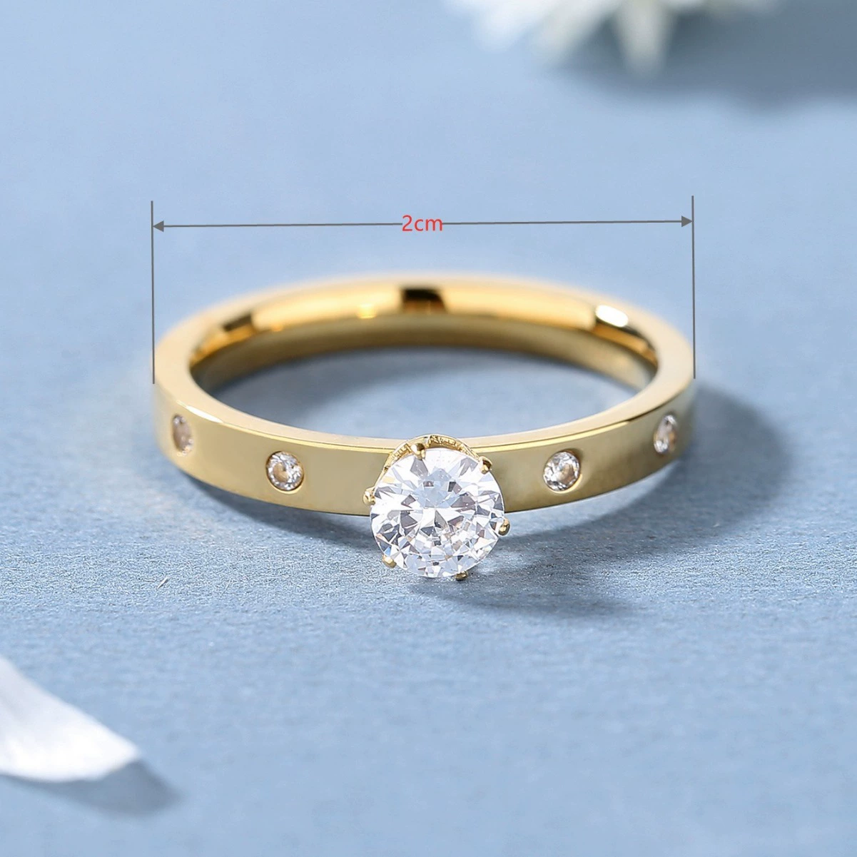 Shiny wedding ring stainless steel, Korean style, simple and elegant design, one carat, 18 carat, on index finger