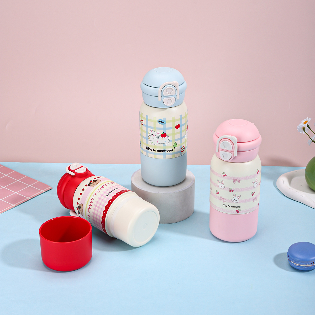 Gourde isotherme pour enfants, très attrayante, en acier inoxydable 316 de haute qualité, avec motif dessin animé, double usage et paille pratique._voghion.com