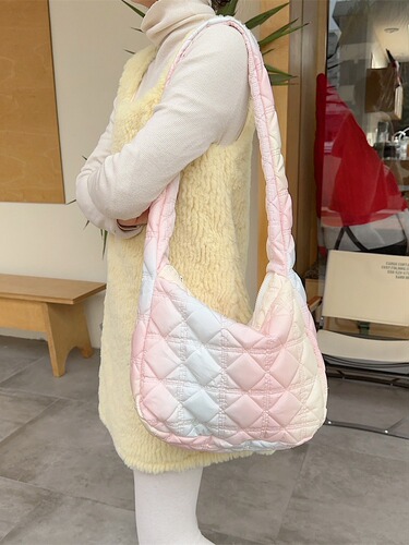 311181 Autumn/Winter  Gradient Cloud Bubble Pleat Single Shoulder Bag Shopping Handbag Crossbody Backless Bag