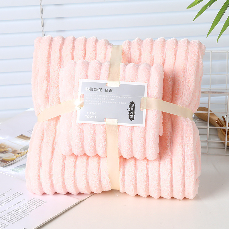 Juego de tres toallas de coral de punto por urdimbre transfronterizo, absorbentes, que no sueltan pelusa, transpirables, engrosadas, venta al por mayor personalizada.