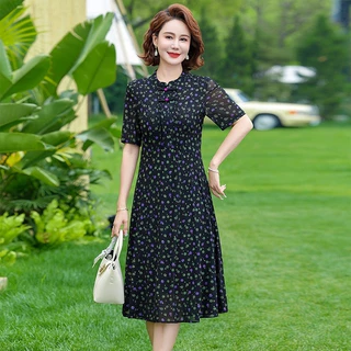 中年妈妈夏装薄款碎花气质连衣裙中老年女装高贵显瘦过膝网纱裙
