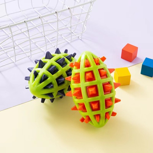 Cross-border TPR anti-chew abrasive pet supplies dog pineapple ball toy sound cleaning teeth interactive biting dog toy