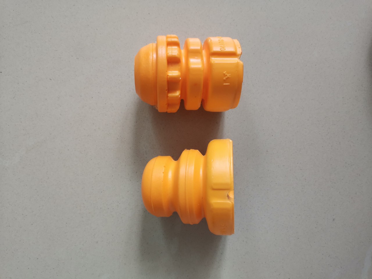 销售聚氨酯发泡缓冲块减震器修理包缓冲胶适用于丰田系列皇冠前后