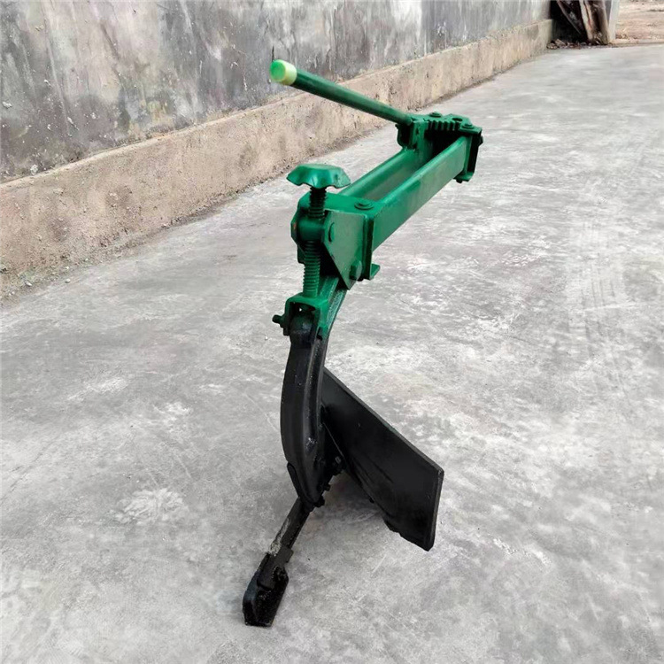 农村整地耕地耙地开沟犁翻转调节犁 微耕机手扶拖拉机配套 单铧犁
