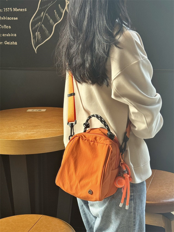 Su X Jin の同型スモールエッグバックパック ミニクロスボディショルダー通勤バッグ シェルスタイル 日本製|undefined