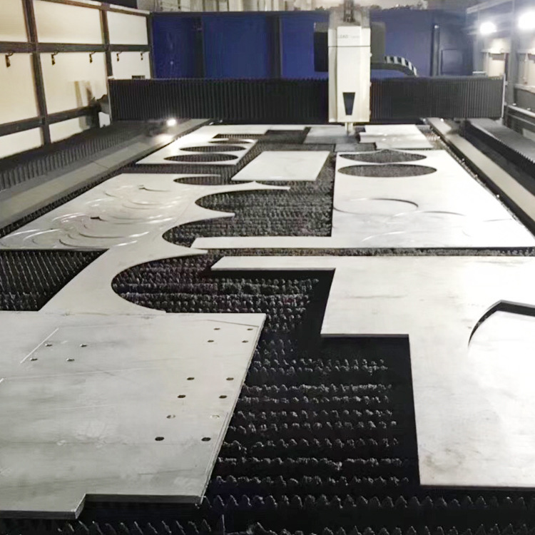 德州不锈钢板价格  不锈钢折弯冲孔 304不锈钢多少钱