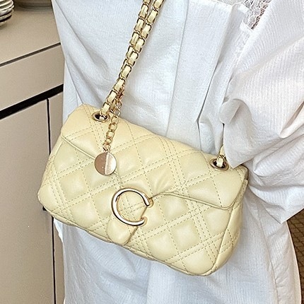 2026 New Cross-Border Small Chanel-Style Quilted Crossbody Bag for Women, High-End Chain Shoulder Bag, Versatile Handheld Small Square Bag