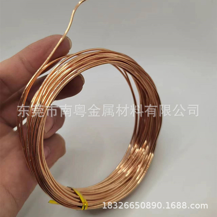 El cable de cobre del transformador se puede doblar y enderezar a cualquier longitud, como cable de cobre suave y semiruro.