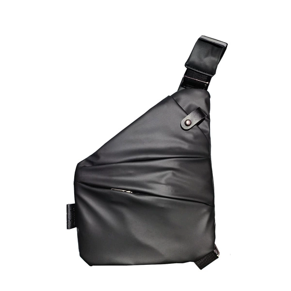 Right shoulder black (film material)
