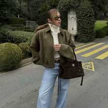 ���uͨ�w�ІT�A�˕r�п羳���e�W���������������lŮ�b���