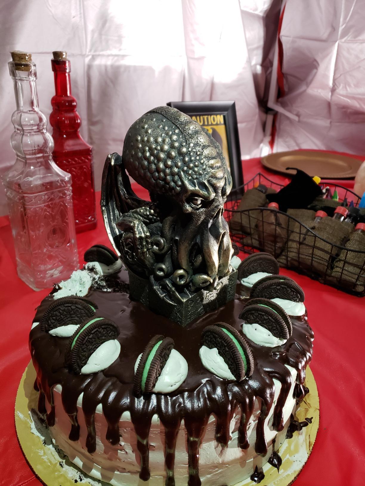 Új Halloween dekoráció - Cthulhu szobor gyantából_voghion.com
