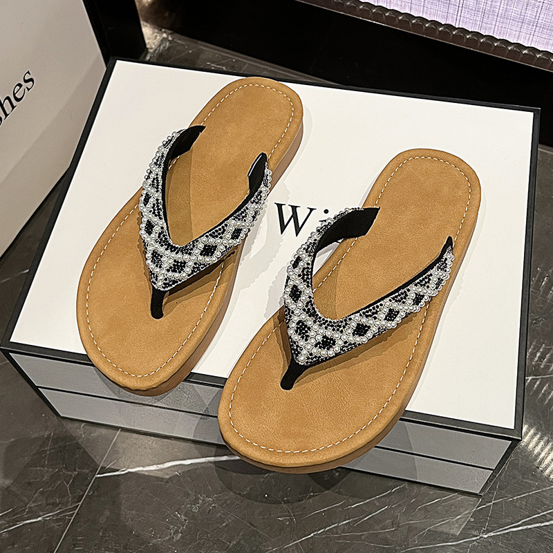 Women's slippers
