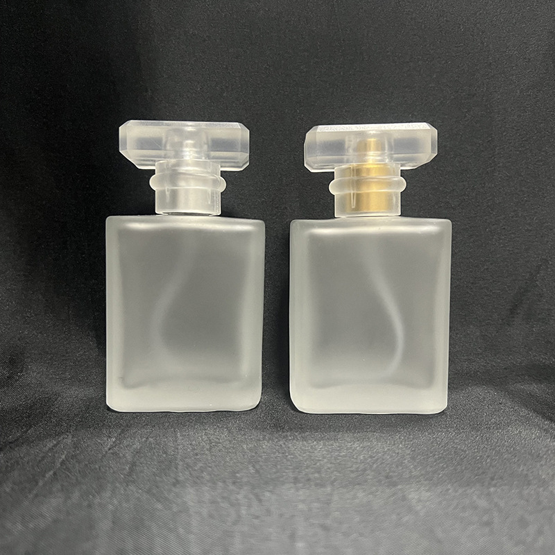 现货B128-50ml 蒙砂简约香水喷雾瓶化妆品分装瓶便携式玻璃空瓶子