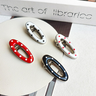 �ڰ׵��Ͳ��c�l�A�¿�߼��н�������A��߅��l�����A�ٴ�l�Ů